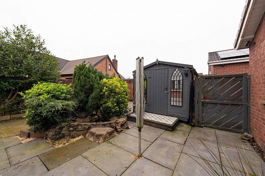 32 Mourne Grange