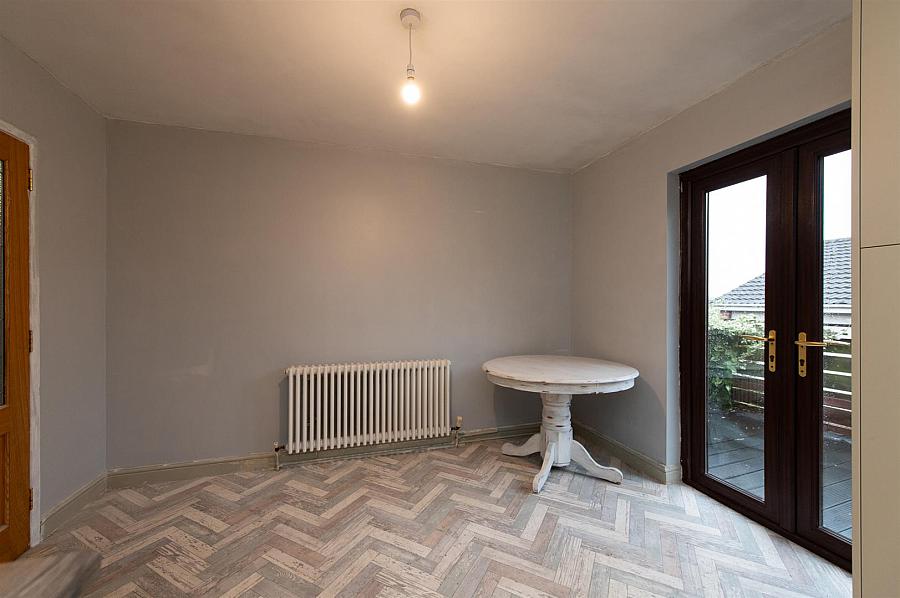 32 Mourne Grange