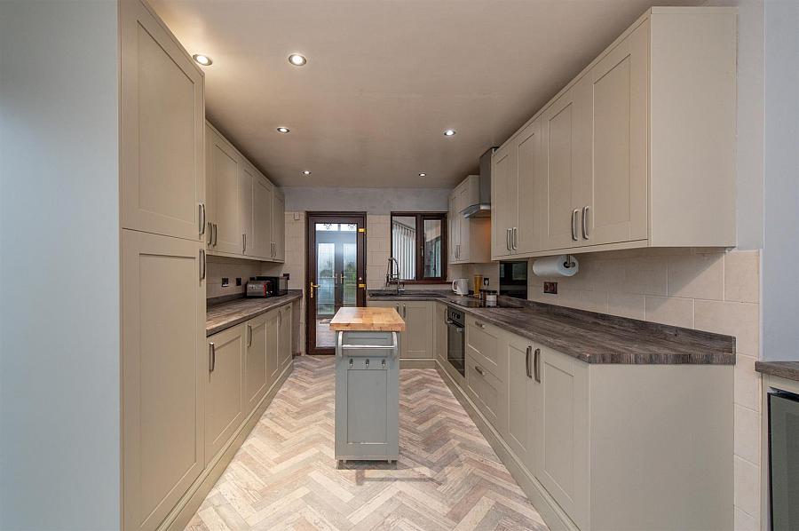 32 Mourne Grange