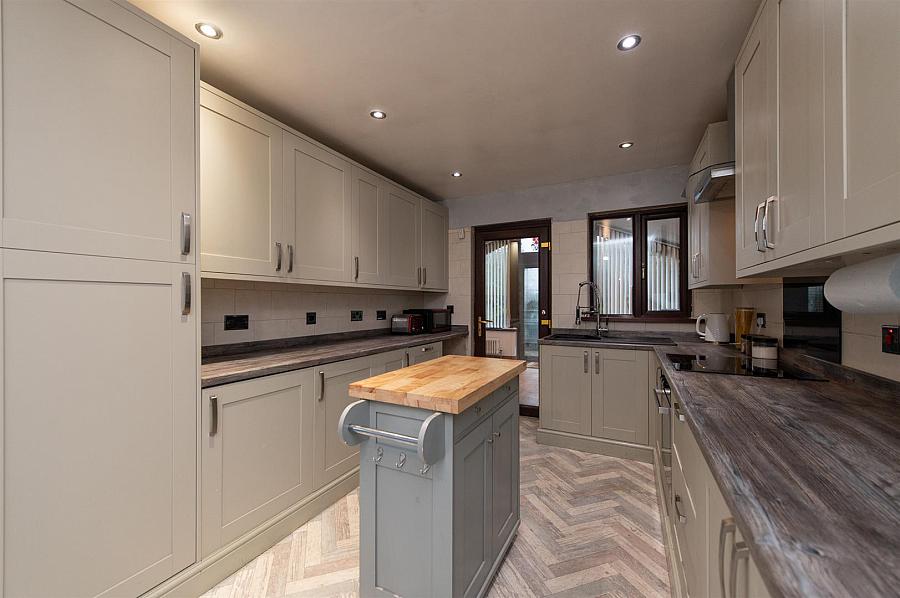 32 Mourne Grange