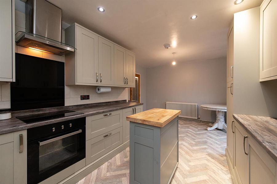 32 Mourne Grange