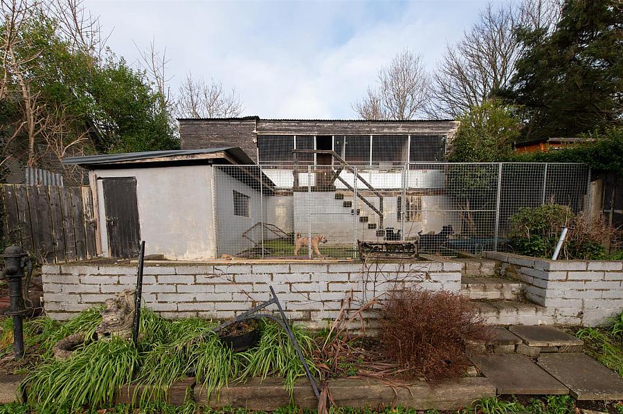 27 Hillsborough Road