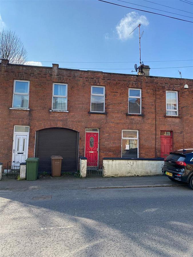 45 Kenlis Street
