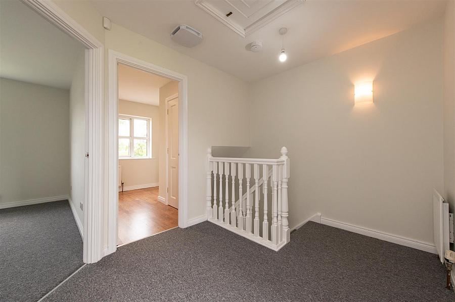 15 Old Railway Close