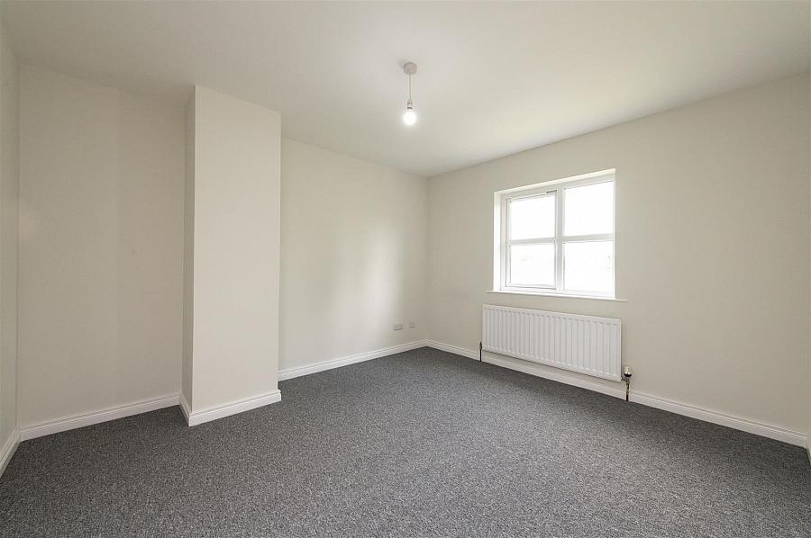 15 Old Railway Close