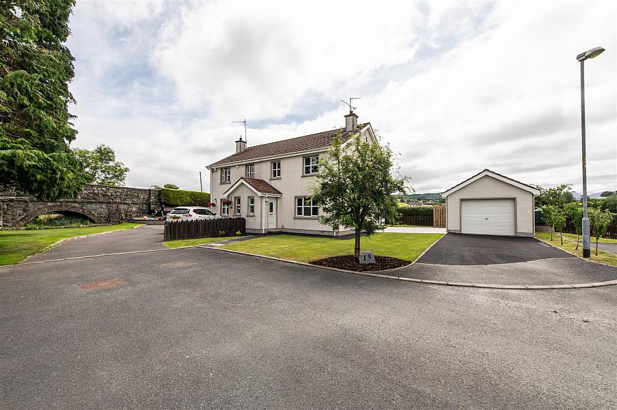 15 Old Railway Close