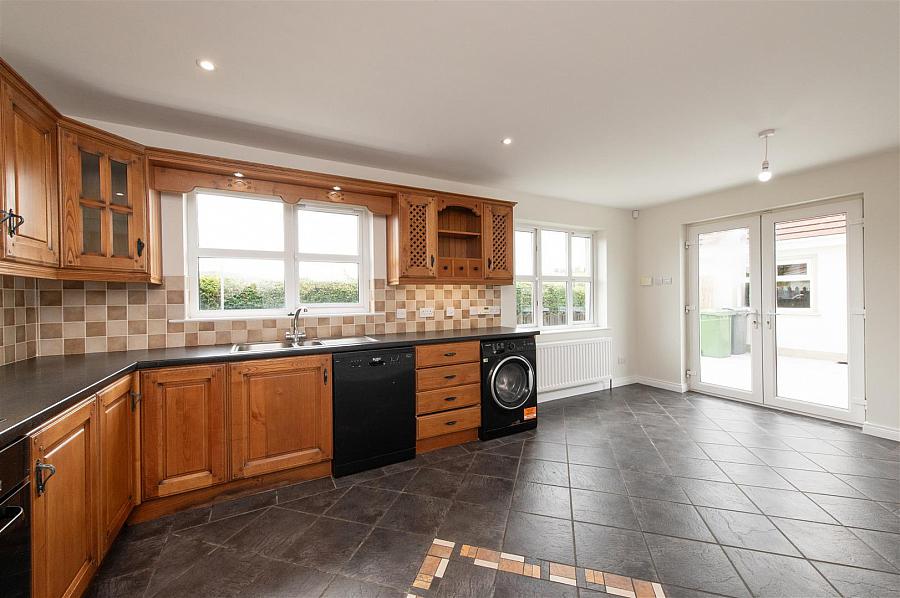 15 Old Railway Close