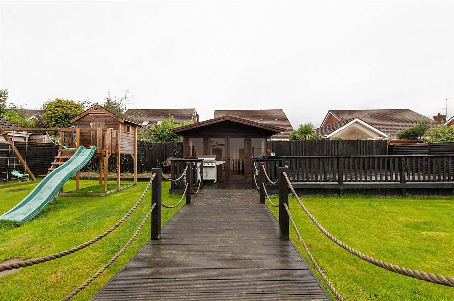 43 Oak Grange