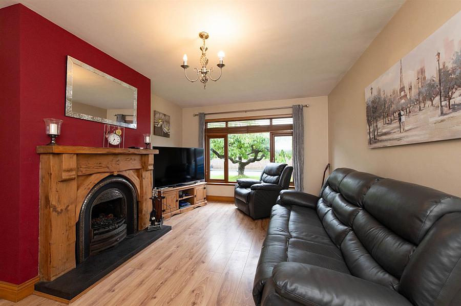 43 Oak Grange