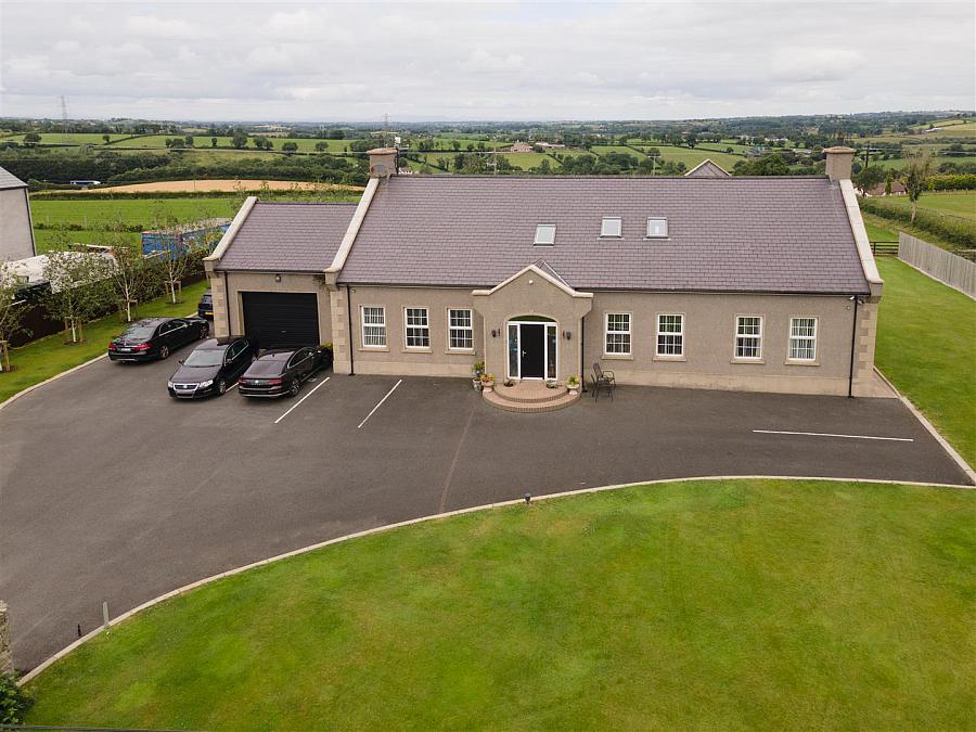 44 Barrack Hill