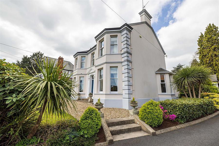 29 Newry Road