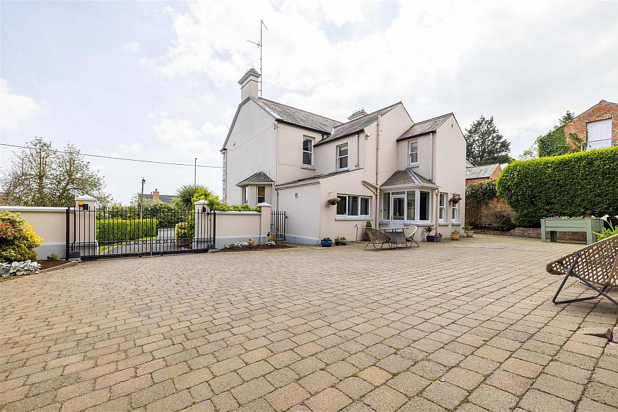 29 Newry Road
