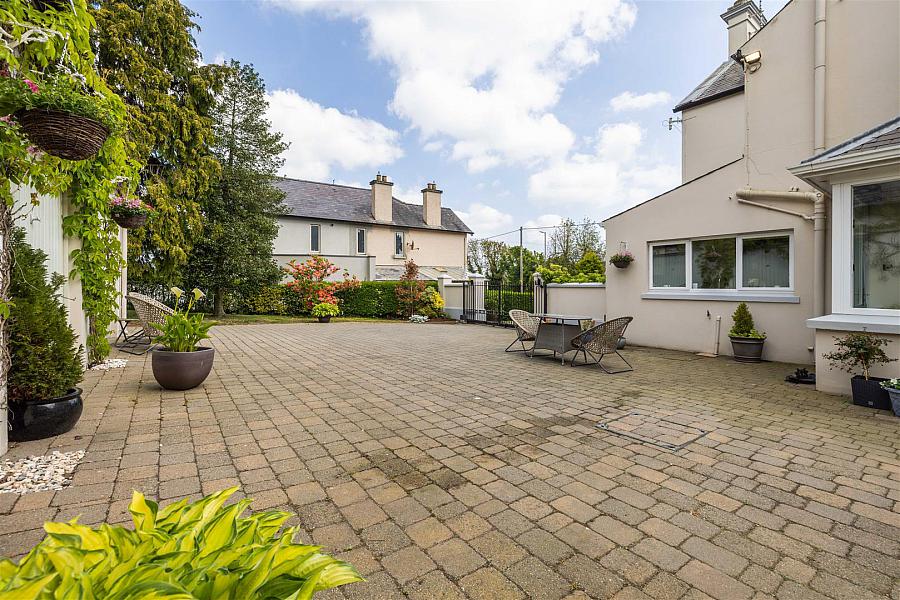 29 Newry Road