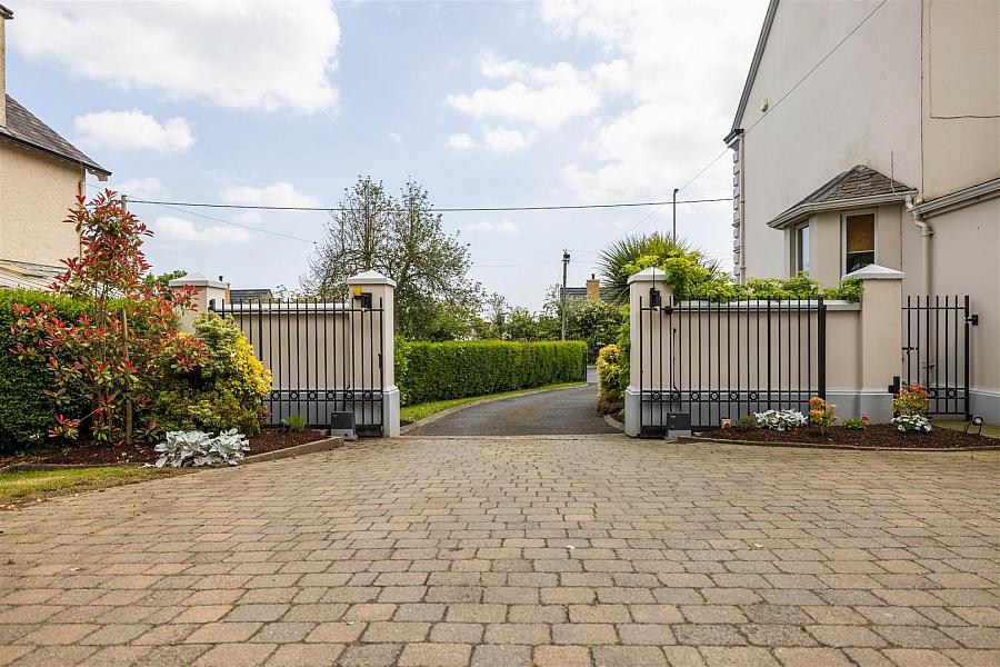 29 Newry Road