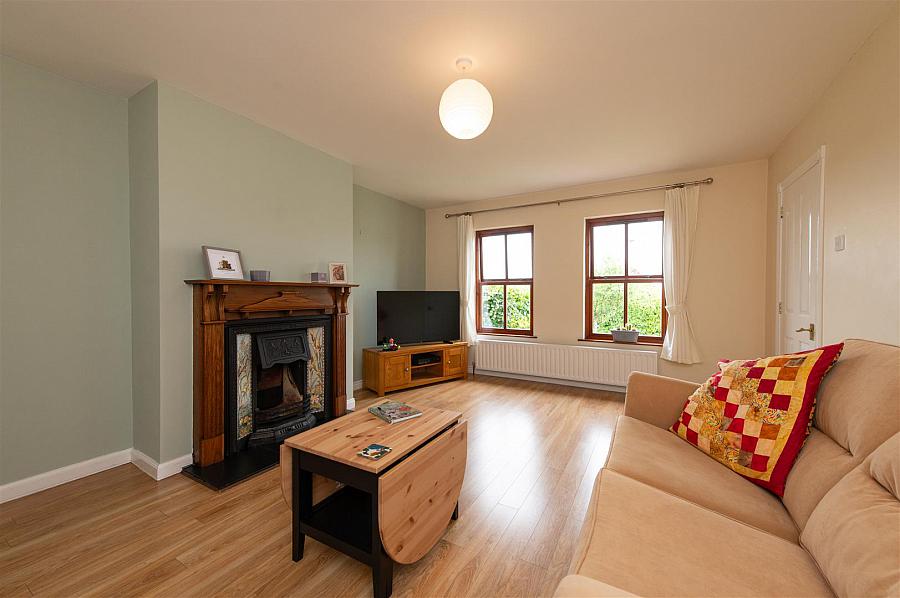 24 Castle Wood
