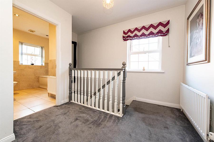 53 Oak Lodge