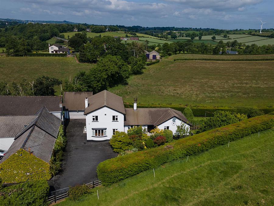 252a & 252b Castlewellan Road