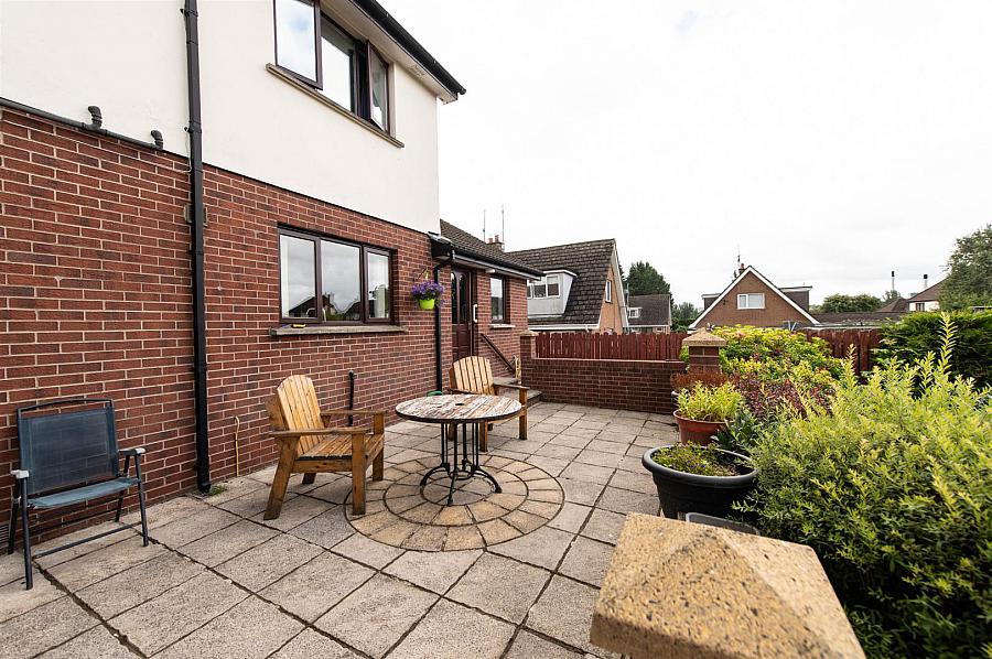 38 Chinauley Park