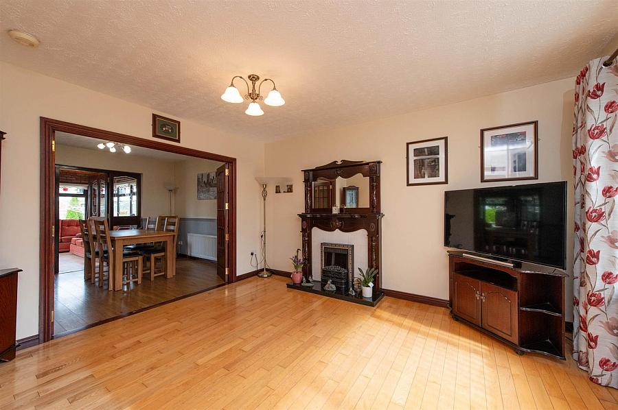 38 Chinauley Park