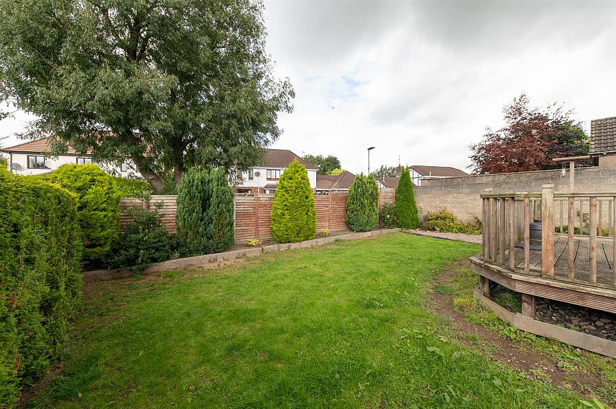 38 Chinauley Park