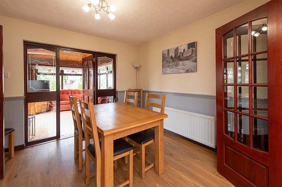 38 Chinauley Park
