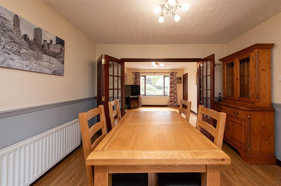 38 Chinauley Park