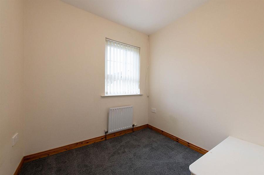 67 Summerhill Brae