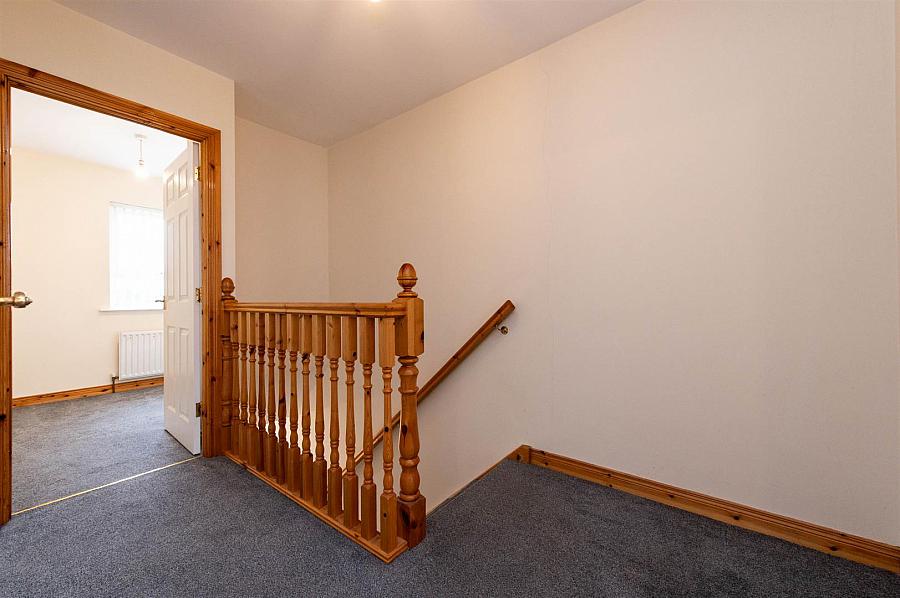 67 Summerhill Brae