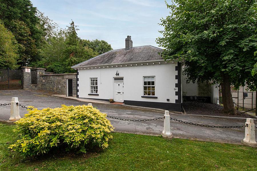 52 Dunbarton Street