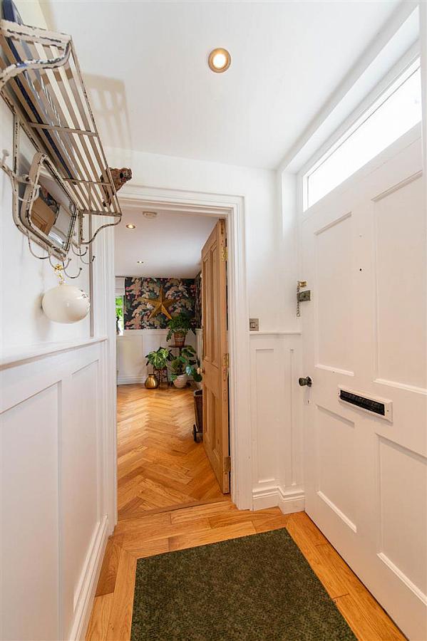 52 Dunbarton Street