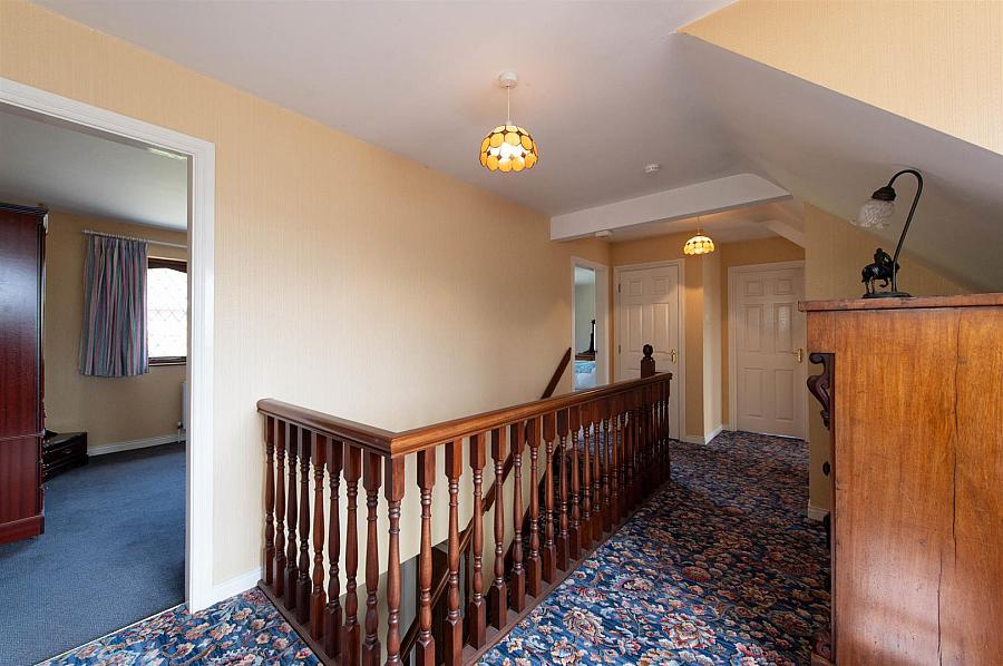 1 Castle Lodge