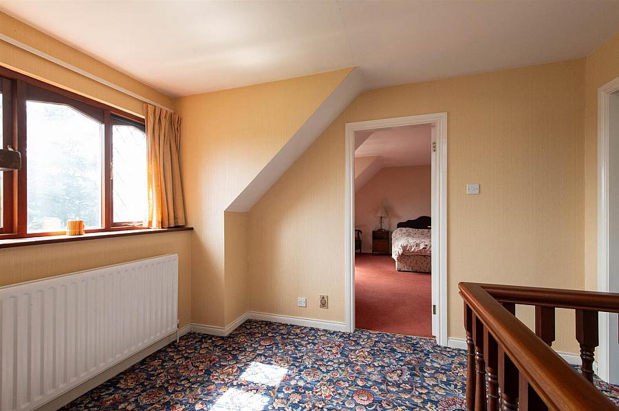 1 Castle Lodge