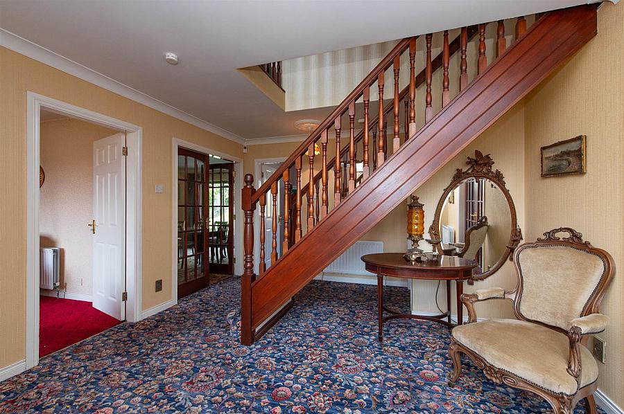 1 Castle Lodge