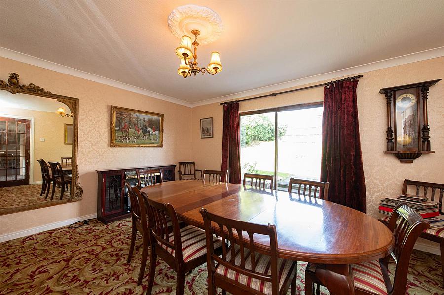 1 Castle Lodge