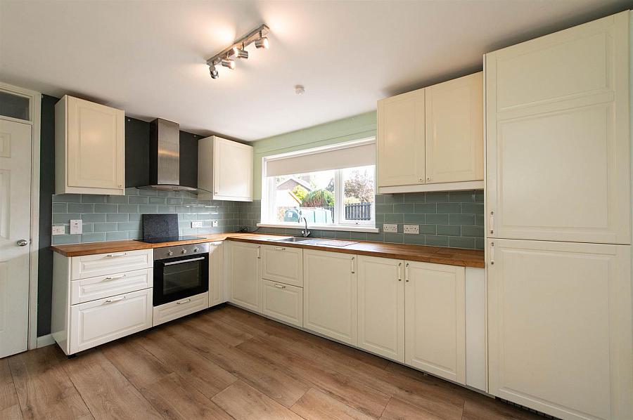 94 Primrose Gardens