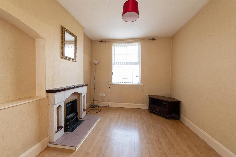 1 Edenderry Gardens
