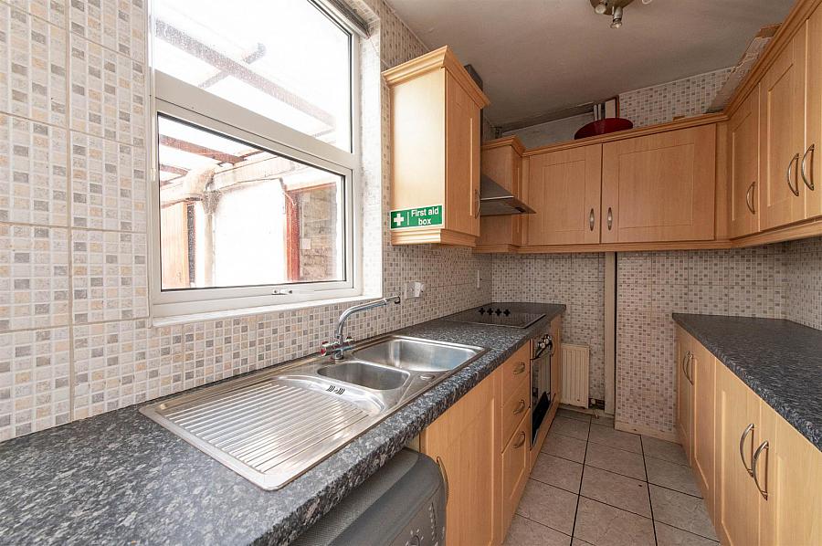1 Edenderry Gardens