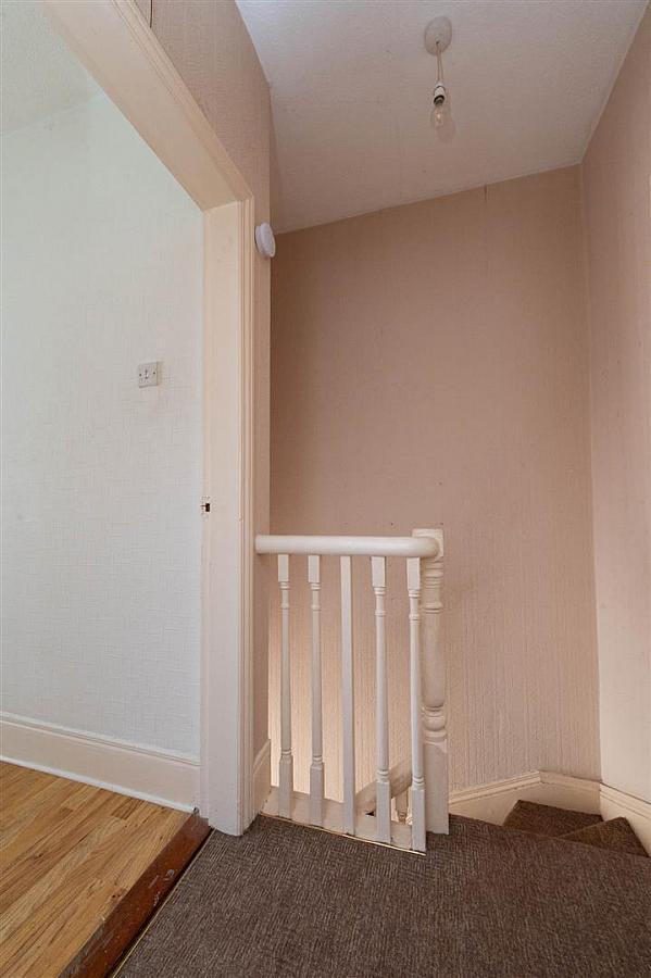 1 Edenderry Gardens