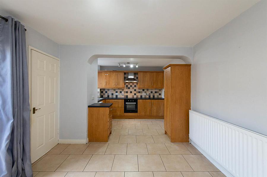 12 Dromore Street