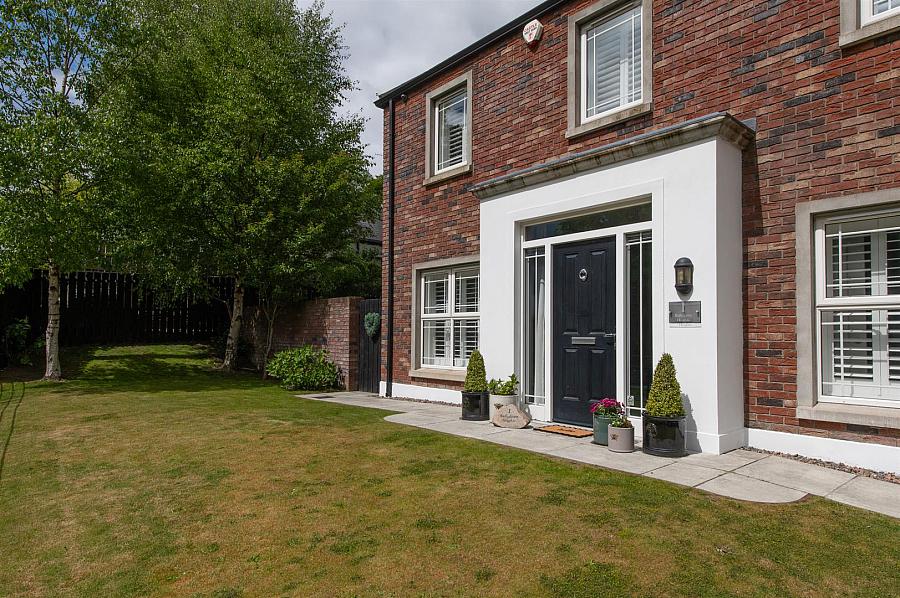 1 Ballydown Heights