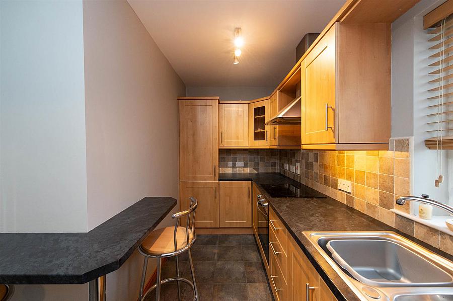 Apt 5 Gate House Mews, Summerhill
