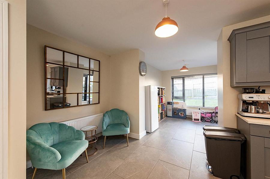 83 Bishops Green 83 Bishops Green