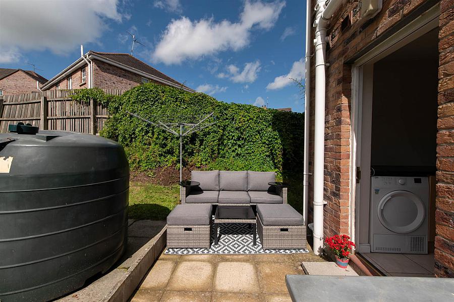 30 Summerhill Brae