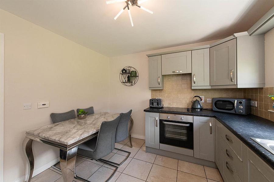 30 Summerhill Brae