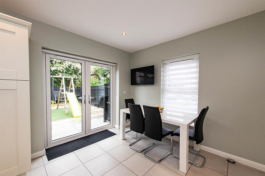 27 Ballydown Heights