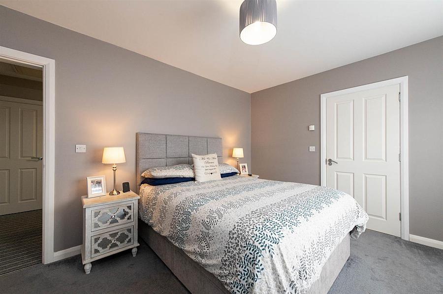 27 Ballydown Heights