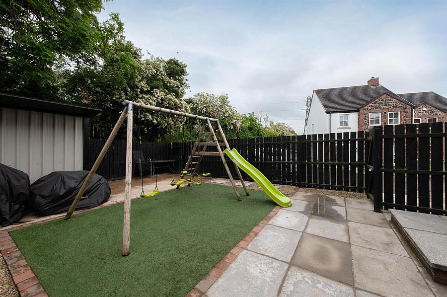 27 Ballydown Heights