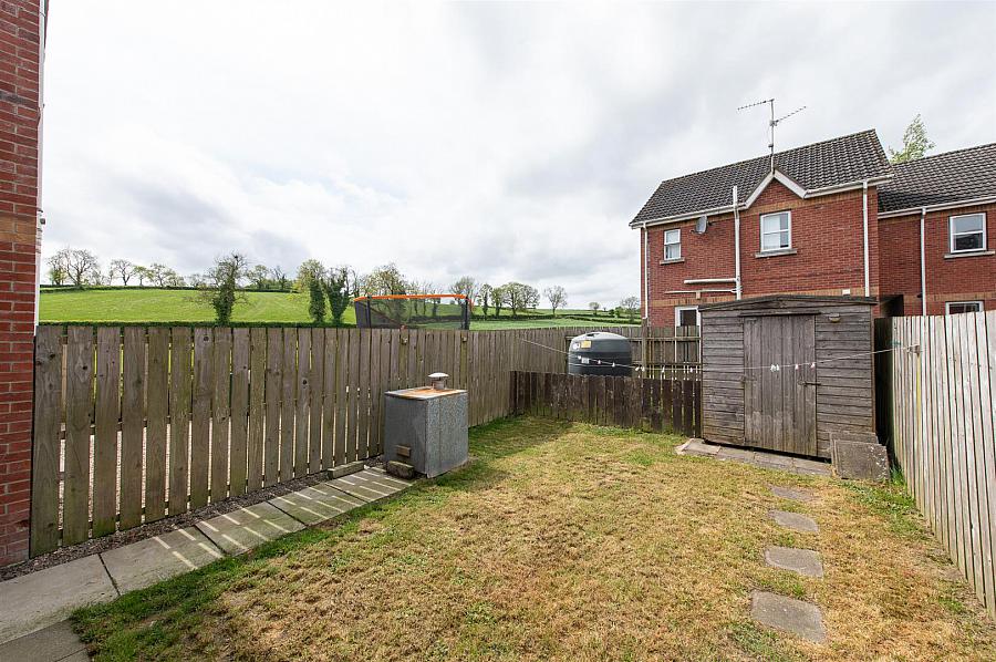 79 Oak Grove