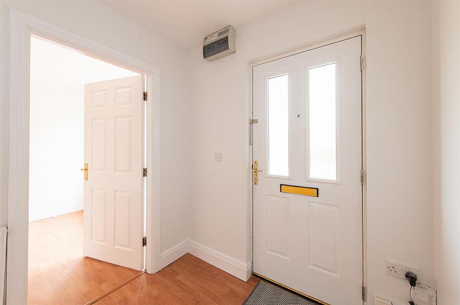 79 Oak Grove