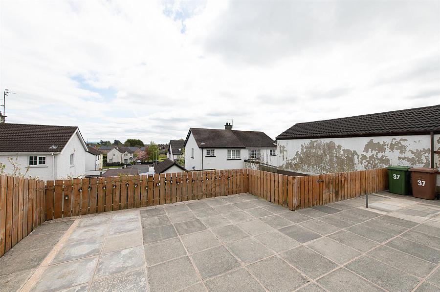 37 Pinley Green